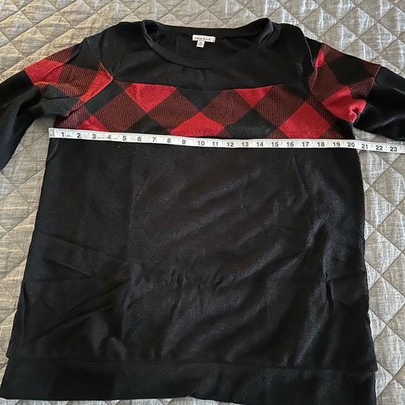 NWT!!  Red & Black Plaid Top with Elbow Patches - Picture 10 of 11